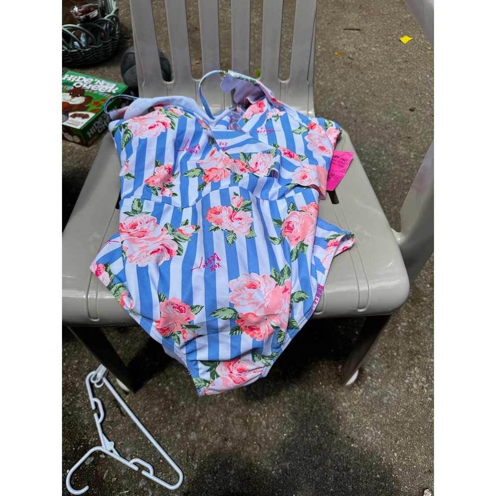 Betsey Johnson swim suite NWT size xl women’s‎